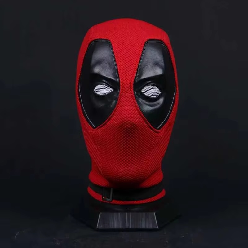 Generic Deadpool Mask Cosplay  - Prop De Cosplay ulasan dan harga